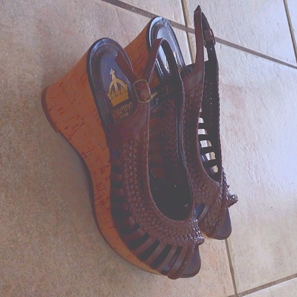 Wedge sandals